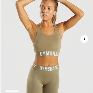 Gymshark Fit set in Khaki size S